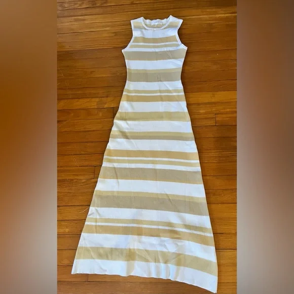 Lucca Fitted Maxi - Picture 3 of 6